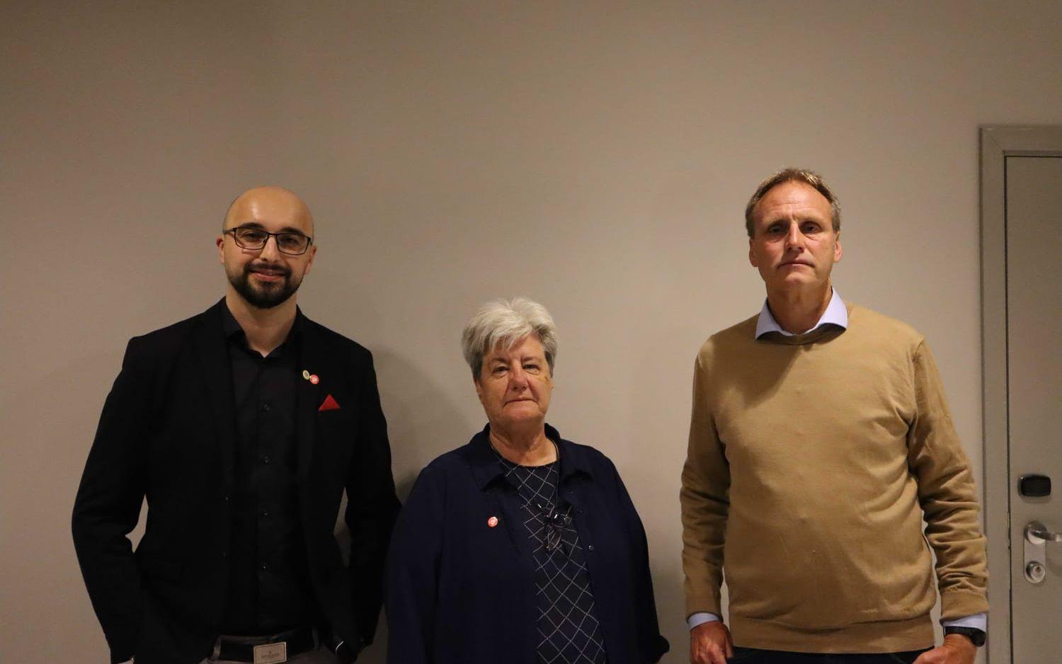 Besnik Obërtinca, Lena Martinsson och Kent Hansson på Socialdemokraternas valvaka. 